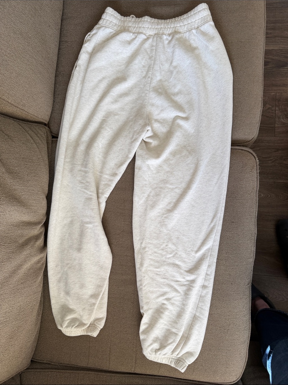 American Eagle Outfitters Women’s Sweatpants bundle in Light Gray and Cream - Picture 5 of 7